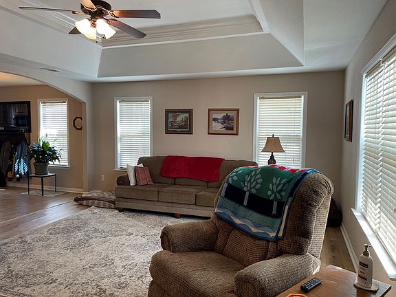 3rd image of 4000 Cobblestone Way