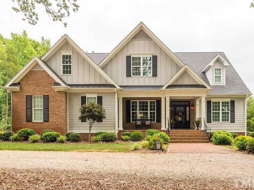 1st image of 5036 Harvestview Dr