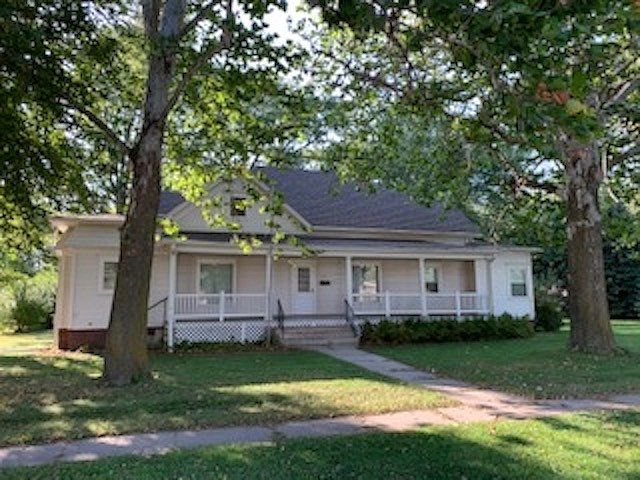 1st image of 206 Esplanade St