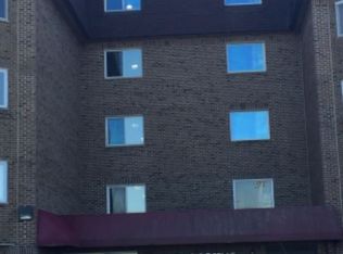 300 S Roselle Rd APT 201, Schaumburg, IL 60193