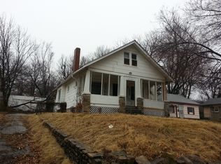 6718 College Ave, Kansas City, MO 64132