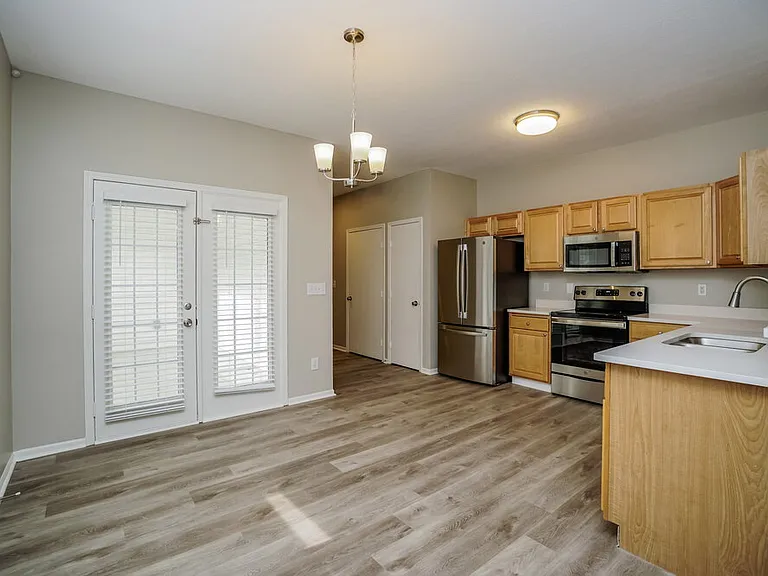 4043 Summerstone Dr — Photo 5