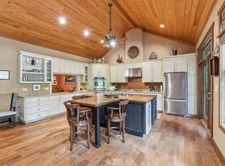 479 Lake Loop Rd, Menlo, GA 30731