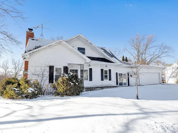 723 N 8th Ave, Sturgeon Bay, WI 54235