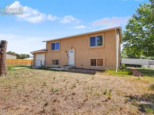 1049 Cambridge Ave, Colorado Springs, CO 80906