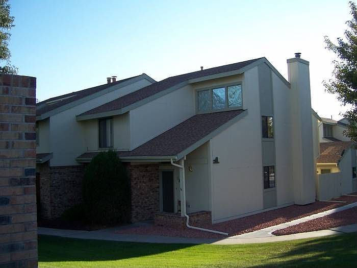 Exterior 1