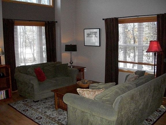 3rd image of 5524 Glenwood Ave