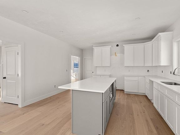 4th image of LOT 8 Elmwood Ave