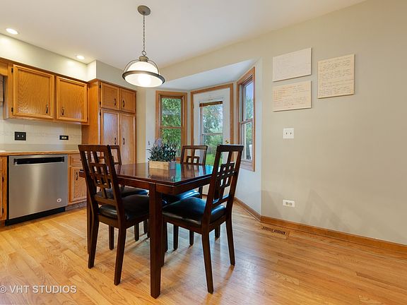 5th image of 68 Breckenridge Dr