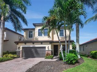 26132 Saint Michael Ln, Bonita Springs, FL 34135