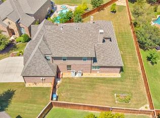 8629 Silver Leaf Cir, Argyle, TX 76226