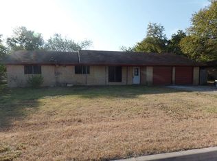 120 Karnes Dr, Waco, TX 76706