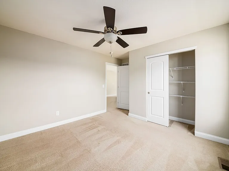 8865 Sweetshade Dr — Photo 36