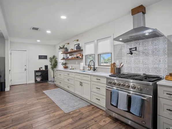 138 Greenlawn, San Antonio, TX 78201