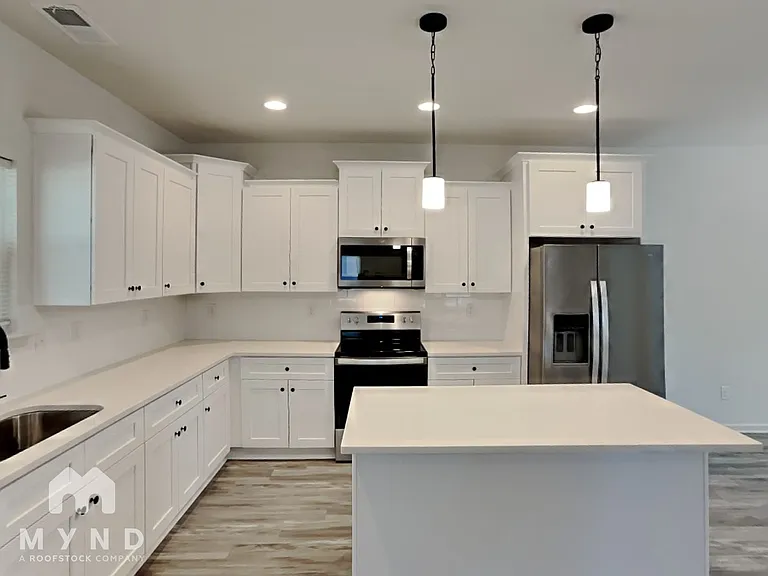 8019 Pleasant Grove Rd — Photo 6