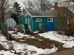 22 Lahey Rd, Dartmouth, NS B3A3Z9