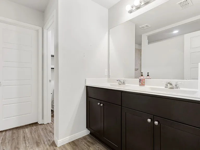 10679 Penelope Way — Photo 17