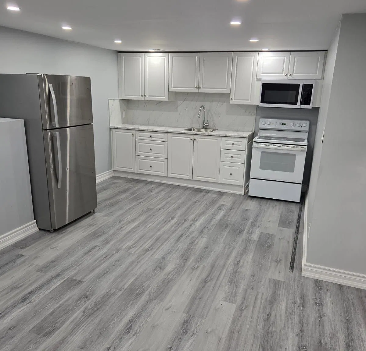 2 bed, $1,800 — Photo 1