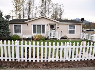 45292 Ridgway Ct, Concrete, WA 98237