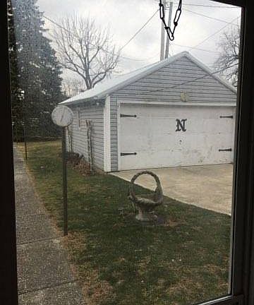 3rd image of 359 W Walker St