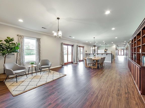 5th image of 1705 Bayou Black Dr