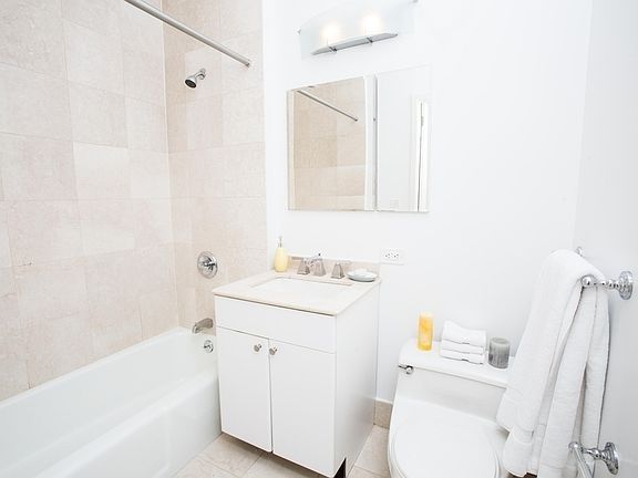 5th image of 235 W 48th St APT 14K