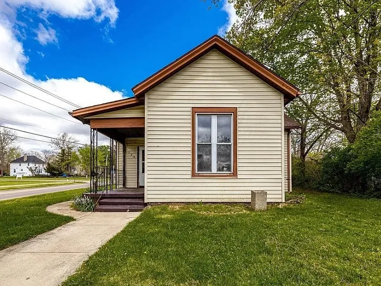 330 W Withrow St — Photo 4