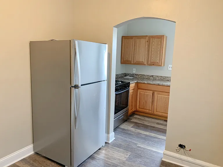 1919A Grove Ave #24 — Photo 14