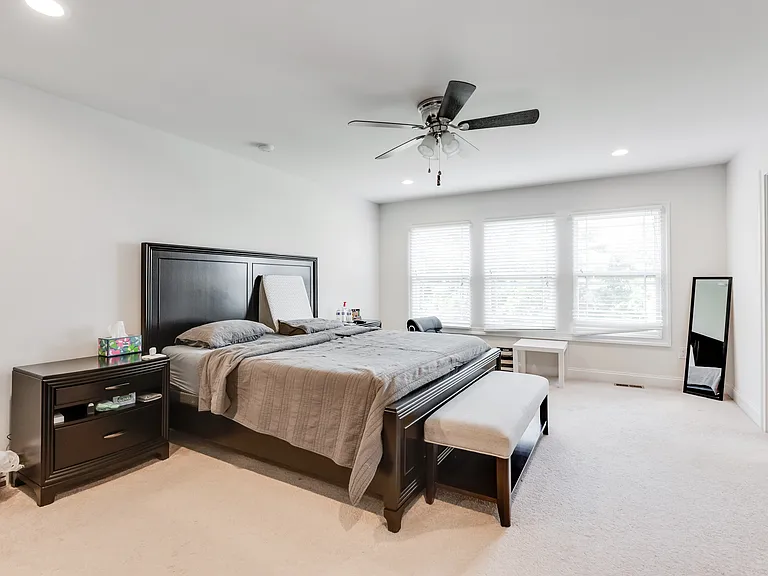 5405 Hickory Ann Dr — Photo 22