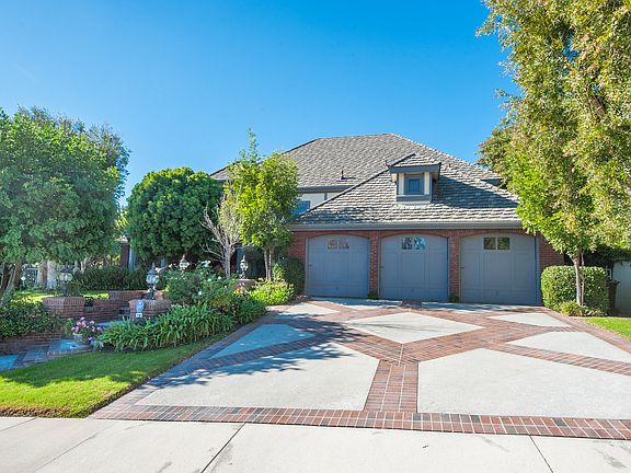 2nd image of 5429 Wellesley Dr