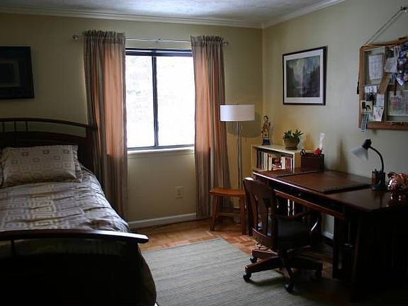 3rd image of 500 Laketower Dr Unit 27