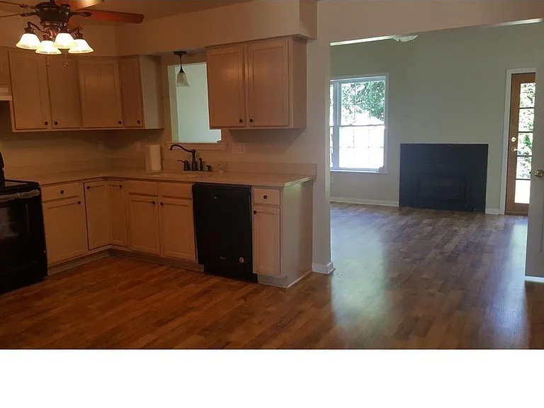 2138 Barley Dr — Photo 6