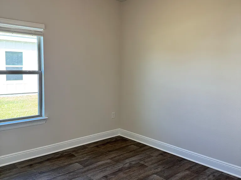 13668 Logan Pl — Photo 8