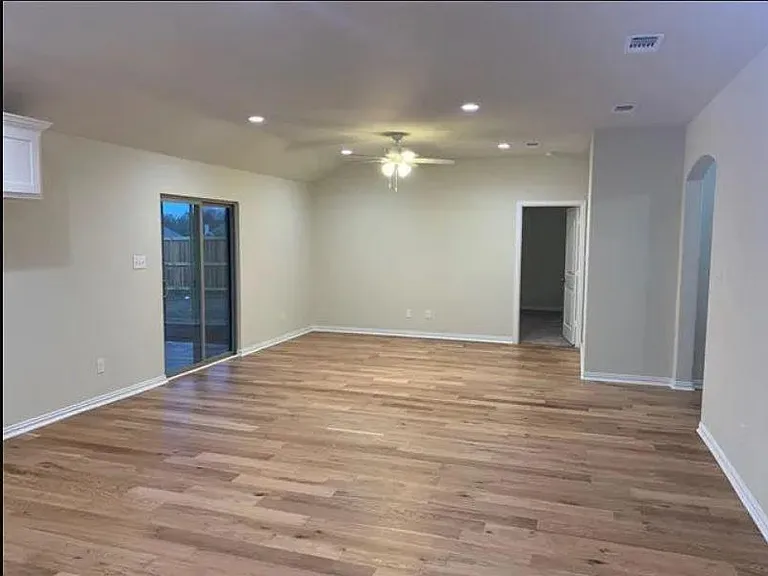 3514 Brookstone Dr — Photo 5