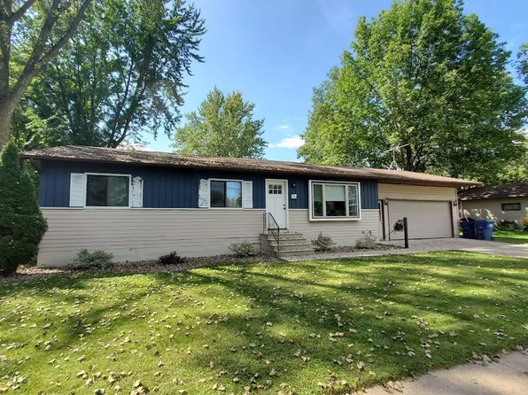183 Harriet St, Clintonville, WI 54929