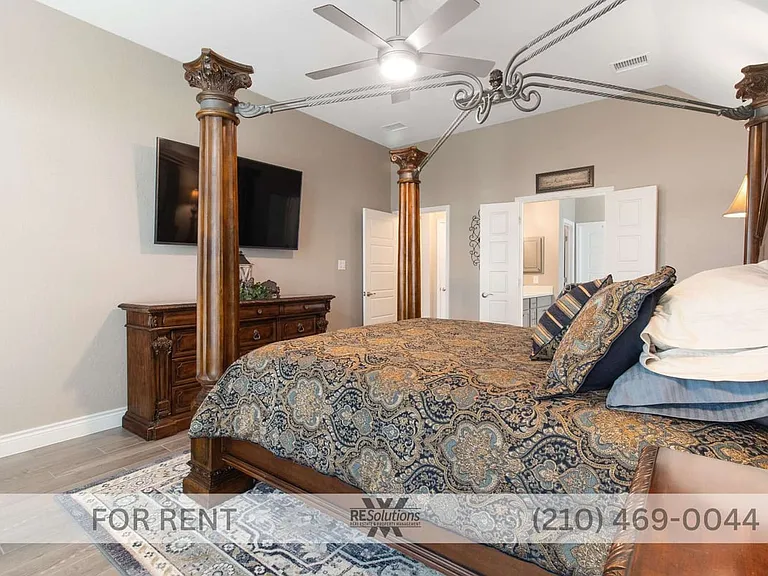 9018 War Wagon Ln — Photo 17