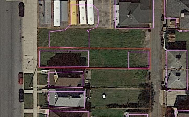 2nd image of 4807 Northcote Ave