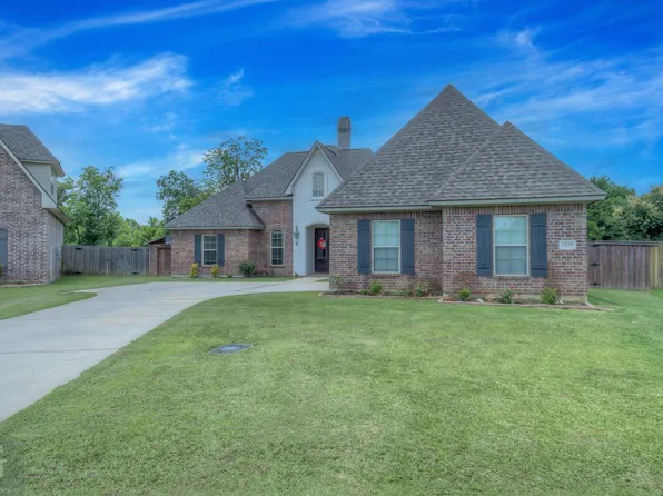 1029 Spanish Moss Cir, Bossier City, LA 71111