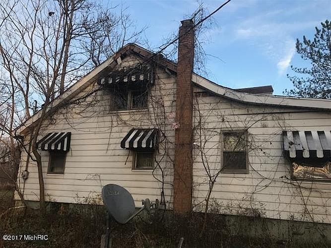 2nd image of 4745 W Us Highway 12