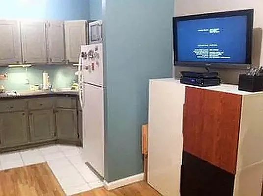 4th image of 492 Morgan Ave #1F