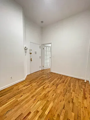 Rented by Coda Real Estate NYC | media 21