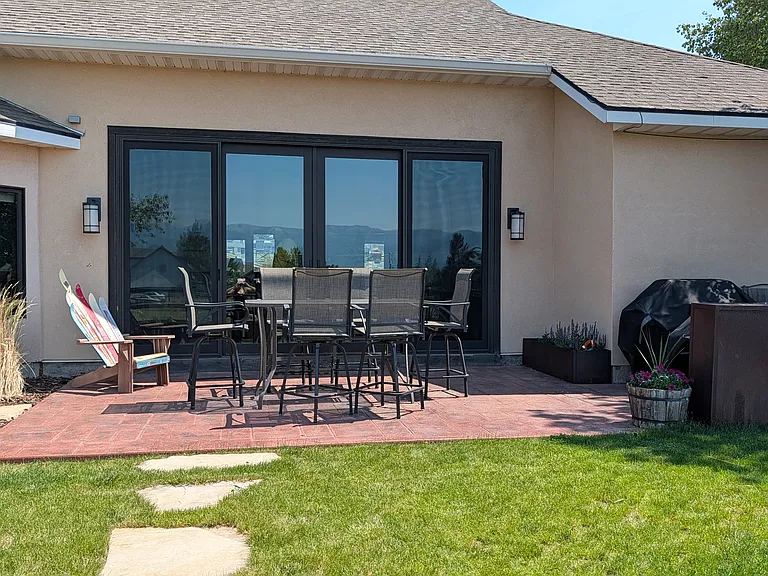 Outdoor Seating