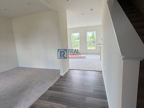 2nd image of 3072 Simpson Ct