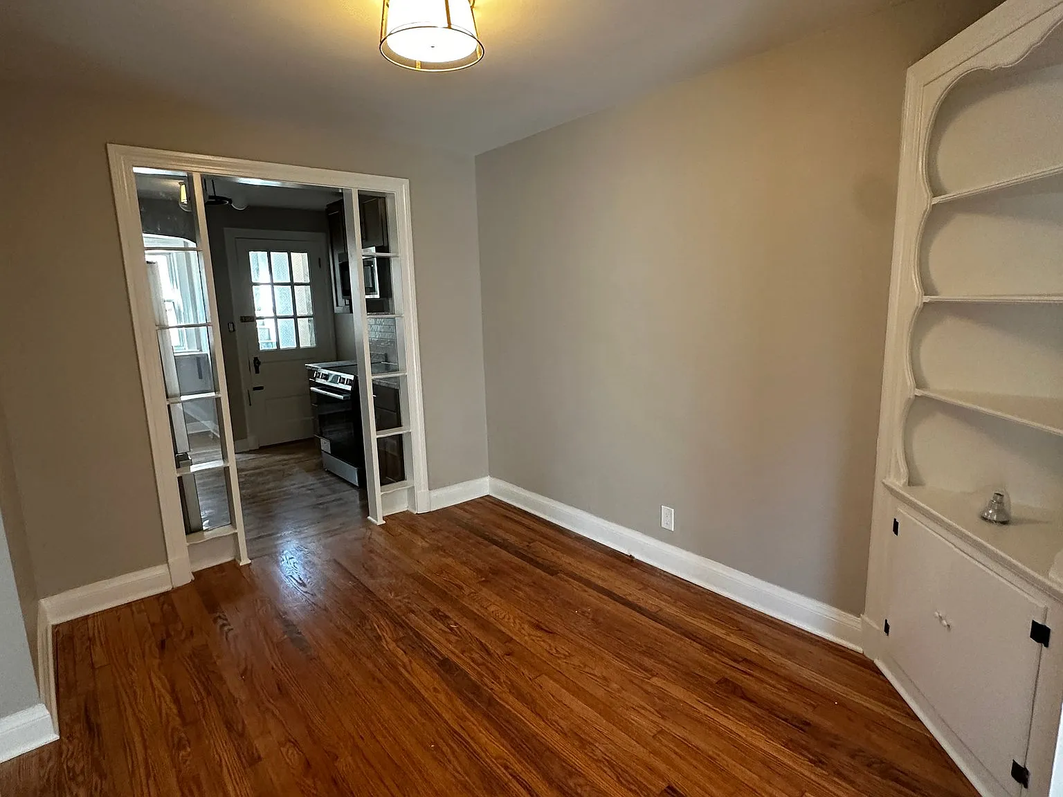 Fully renovated 1bed/1 bath apartment next to Cherokee Park — Photo 4