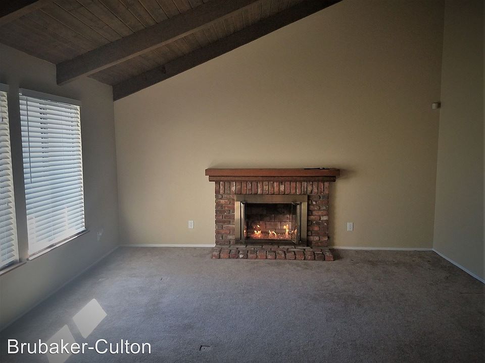 1st image of 2406 Los Gatos Cir