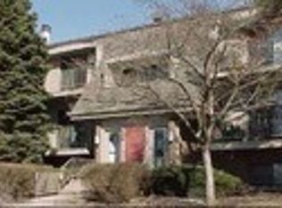 124 E Bailey Rd APT A, Naperville, IL 60565