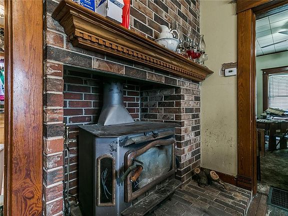 5th image of 620 N Aydelotte Ave