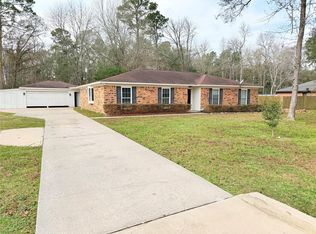 22176 Heatherwood Dr, Porter, TX 77365