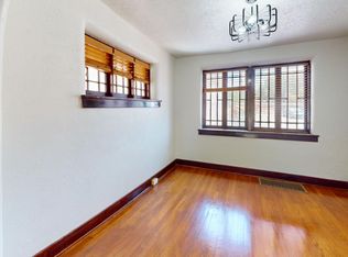 218 Arno St SE, Albuquerque, NM 87102