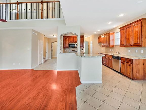 4th image of 3533 Twin Pines Dr